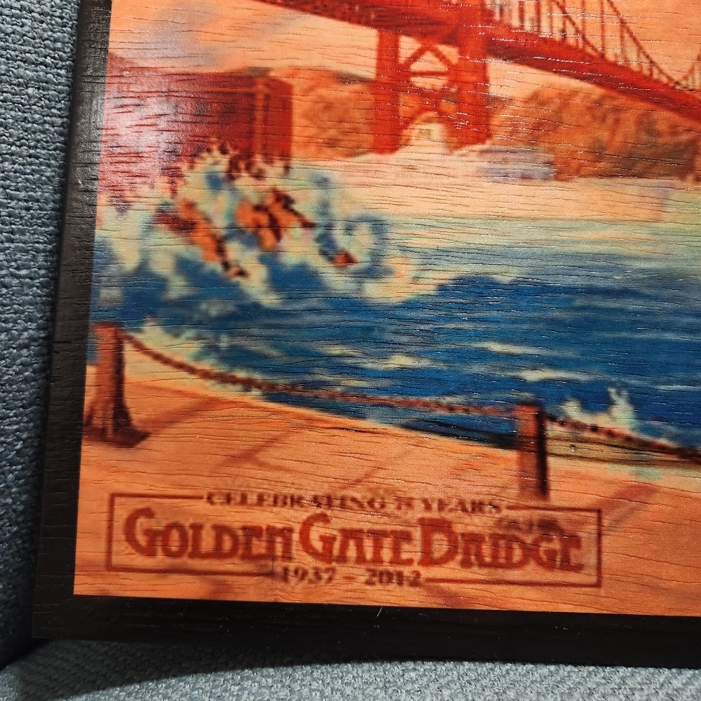 Kitschy Wooden silkscreen art- Golden Gate - Picture 2 of 8